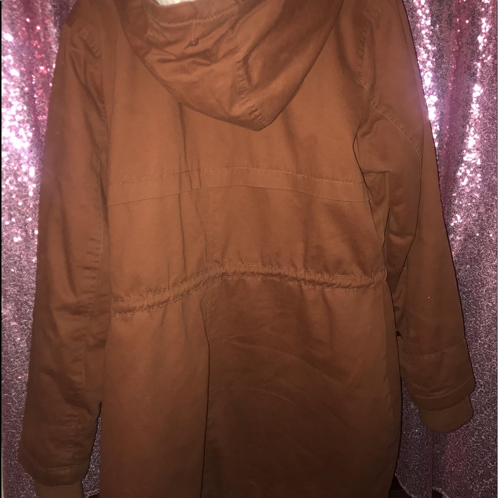 Long fur coat - Picture 2 of 2